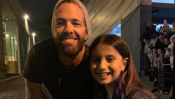 Crónica / [VIDEO] Emma Sofía homenajeó a su ídolo a 5 meses de haber cumplido su sueño