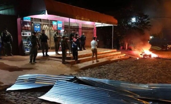 Conflicto por antena 5G termina en doble asesinato