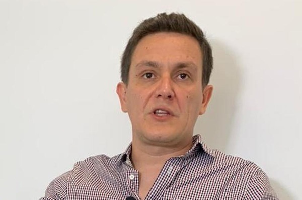 Hombre que denunció a Rodolfo Friedmann aparece muerto en su casa