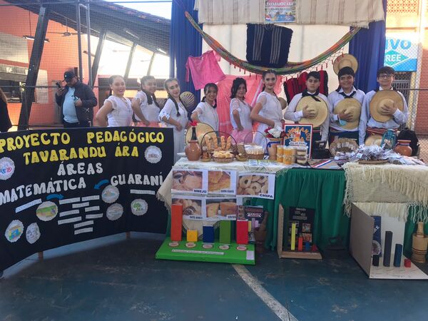 Fiesta y mucha tradición por el Día Nacional de Folklore en el CREE