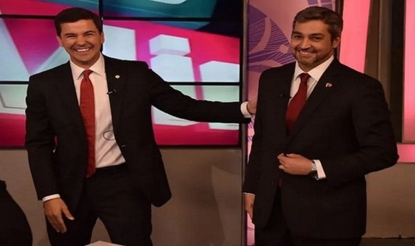 "Mario Abdo es el más corrupto", dice Santiago Peña - Paraguaype.com