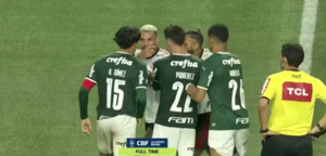 El polémico cruce de Gustavo Gómez con figuras del Flamengo