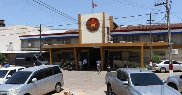 La Nación / Altas condenas reciben tres asaltantes de un supermercado de Villa Elisa