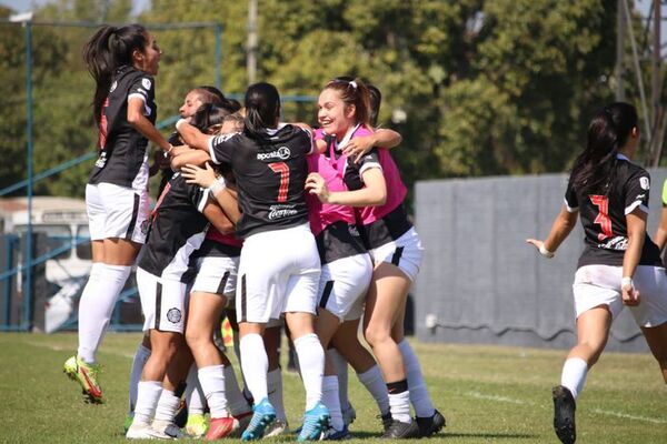 Olimpia acaricia el título en Fútbol Femenino - Olimpia - ABC Color