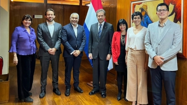 Empresa de EE.UU explora Paraguay para ampliar inversiones