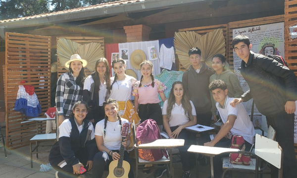 Vivacidad y conmemoración en el Colegio Nacional - OviedoPress