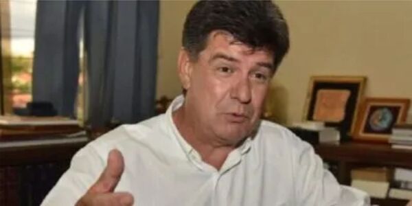 Efraín logra frenar la fuga de las fuerzas del Frente Guasu