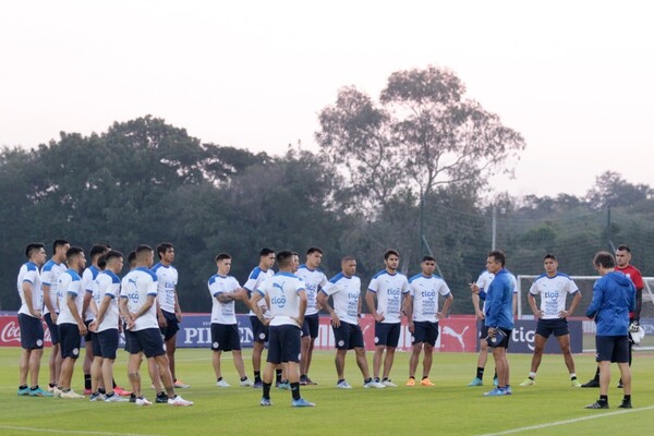 Diario HOY | Los convocados para nuevo entrenamiento de la Albirroja