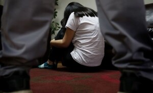 Violó a punta de cuchillo a una niña de 12 años