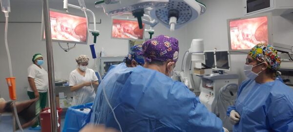 Históricas cirugías laparoscópicas pediátricas en Misiones