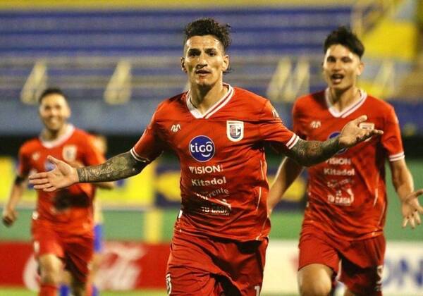 Crónica / Escándalo en la Copa Paraguay: El DT de un equipo renunció porque le pidieron que se deje ganar