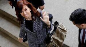 Argentina: Piden 12 años de prisión para la vicepresidenta Cristina Kirchner por una investigación de corrupción - ADN Digital