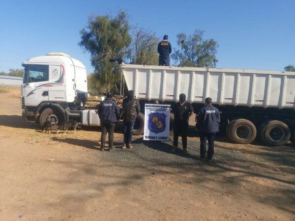 Detienen en el Chaco a dos hombres con millonaria carga de acetona