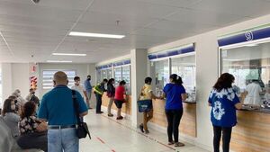 Pacientes del IPS denuncian que persiste falta de fármacos