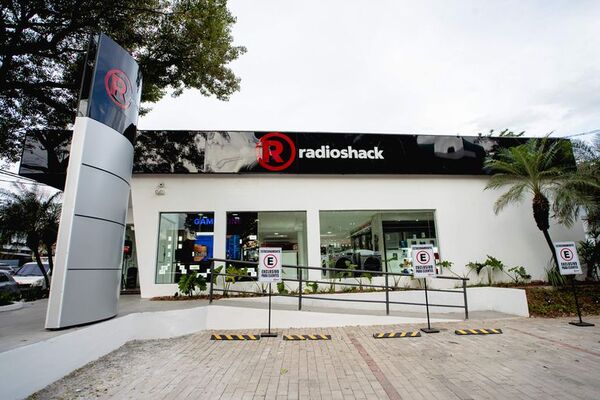 RadioShack, tecnología que nos sorprende en nuestro día a día - Brand Lab - ABC Color