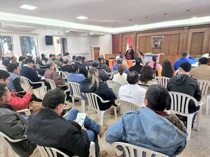 Frente Guasu se mantiene indeciso sobre continuar o no en la Concertación