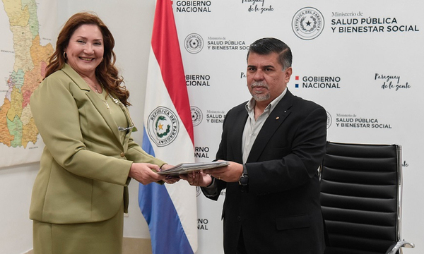 Salud recibe cinco títulos de propiedad de establecimientos sanitarios - OviedoPress