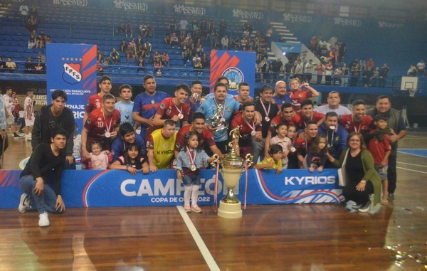 Diario HOY | Simón Bolívar se consagra campeón invicto de la Copa Divisional de Oro