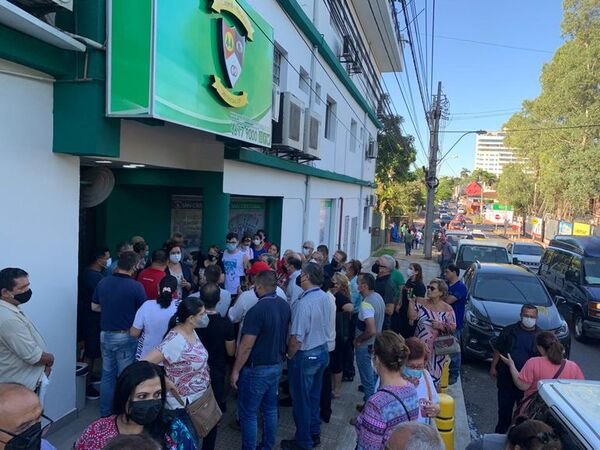 Coop. San Cristóbal: Piden refuerzo policial durante asamblea ante rumores de incidentes - Nacionales - ABC Color