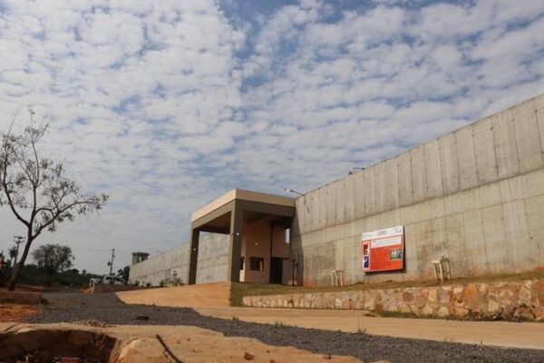 Nueva penitenciaría de Emboscada registra 98% de avance a la fecha