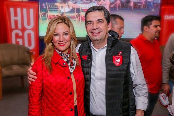 Esposa del vicepresidente Velázquez vuelve a solicitar permiso sin goce de sueldo como fiscal - Política - ABC Color
