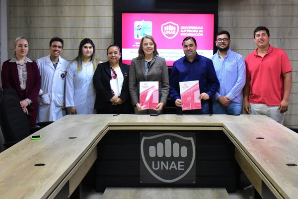 IMPORTANTE FIRMA DE CONVENIO ENTRE LA MUNICIPALIDAD DE CARMEN DEL PARANÁ Y LA UNAE