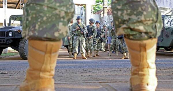 La Nación / Detienen a un militar que usaba la moto de su compañero para asaltar