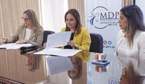 Defensa Pública firma convenio EPA