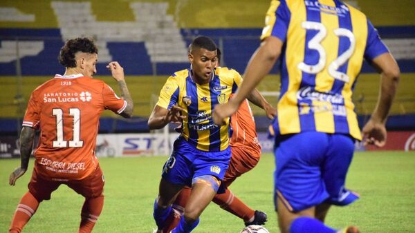 Técnico dijo que lo echaron del Matarife por eliminar al Kure de la Copa Paraguay