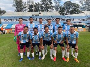 Pese a su derrota, Guaireña sigue al mando de la Reserva - Fútbol - ABC Color