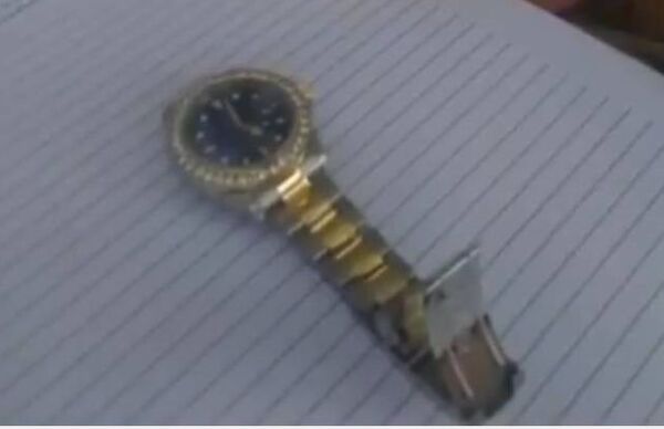 La poli recupera valioso reloj que fue empeñado por unas monedas