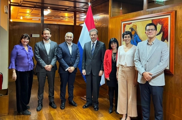 Empresa call center proyecta instalarse en Alto Paraná - Noticde.com