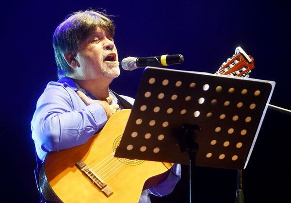 Ricardo Flecha inicia su viaje musical rumbo a la “Estación guarania” - Música - ABC Color