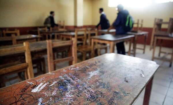 Bolivia: Maestra pidió a alumnos muestras de semen