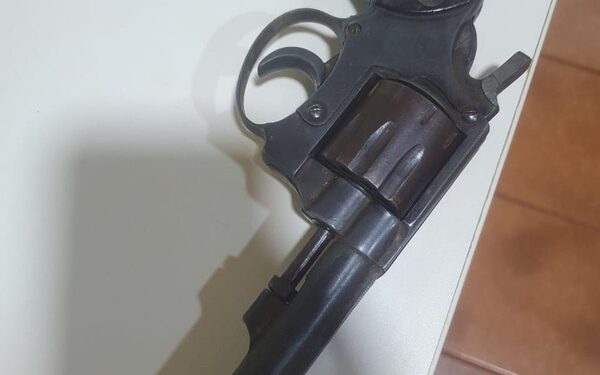Detienen a sujeto que agredió a su pareja