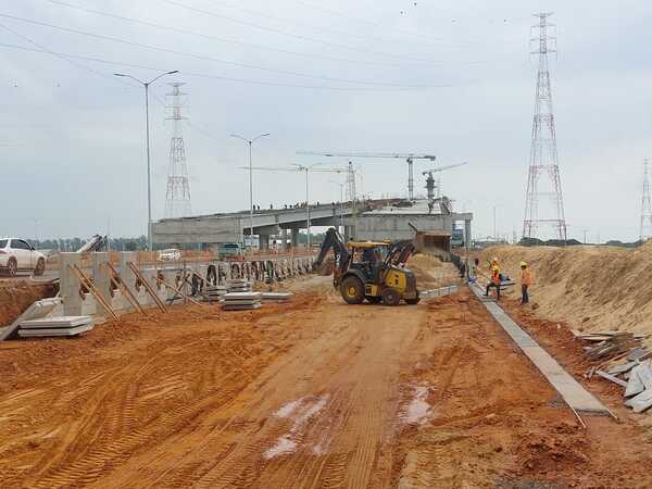 Puente Héroes del Chaco: se rellena el área para la rampa de acceso - .::Agencia IP::.