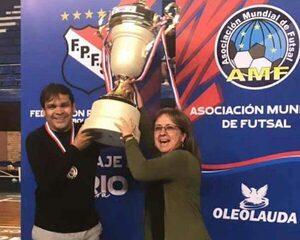 BAJO LA CONDUCCIÓN DE “PATÉ” BOGADO  SIMÓN BOLIVAR ES CAMPEÓN DE LA COPA ORO