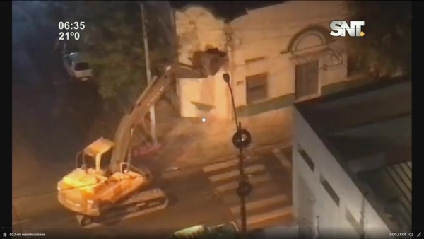 Demolición de Edificio en Asunción - SNT