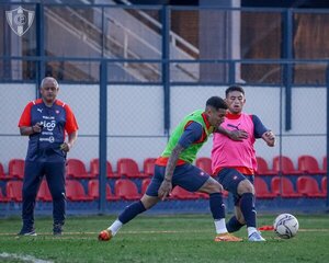 Cerro adelanta viaje a CDE para evitar manifestación de hinchas | OnLivePy