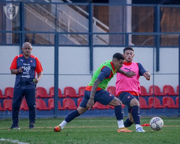 Cerro adelanta viaje a CDE para evitar manifestación de hinchas | OnLivePy