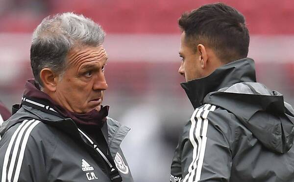Crónica / El papá de una estrella del fútbol mexicano le dejó un mensaje a un exDT de la Albirroja