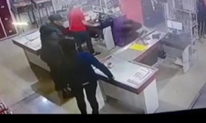 Violento asalto a local comercial en J. A. Saldivar - SNT