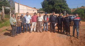 Vecinos de una compañía de San José de los Arroyos, en desacuerdo por cierre de un antiguo camino - Noticiero Paraguay