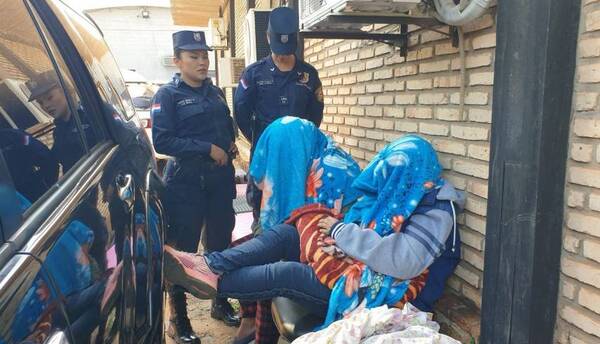Crónica / Detienen a dos brasileñas por ¿querer trasportar el "purete" en colectivo?