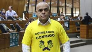 «Bachi» Núñez denuncia que Abdo le ofreció 50.000 dólares de coima a cambio de rechazar su juicio político