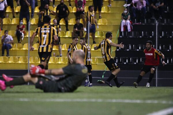 Guaraní superó a River Plate y mantiene firme la idea de ser campeón | 1000 Noticias
