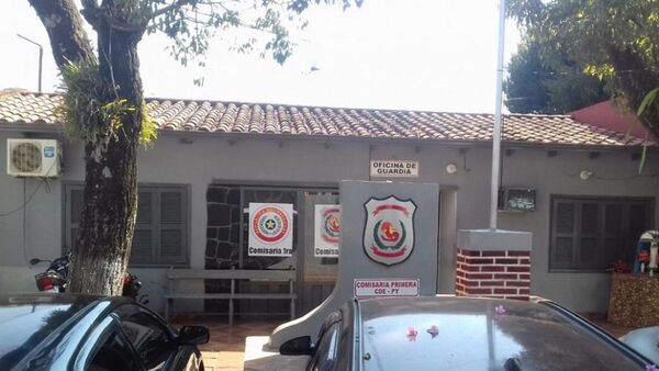 Pichado por perder en truco garroteó y robó a sus contrarios