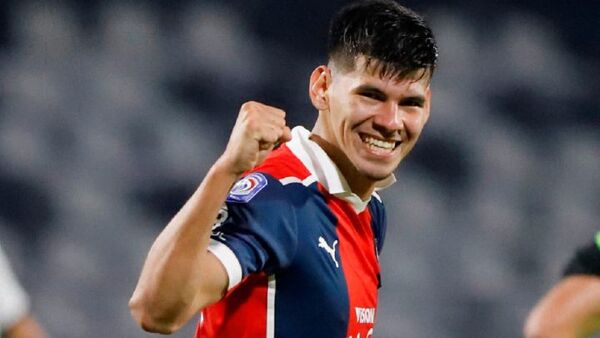 Robert Morales renovó con Cerro Porteño hasta el 2025