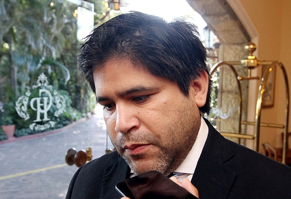 Luis Urbieta descabalga y genera incertidumbre en Fuerza Republicana | Radio Regional 660 AM