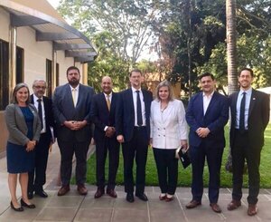 Diario HOY | Senadores mantuvieorn reunión con subsecretario de Estado adjunto de EEUU